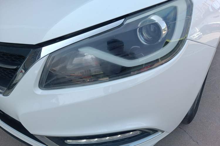Used Chery Arrizo 7e 2016 1.6L e-Enjoy Version Left Front Headlight