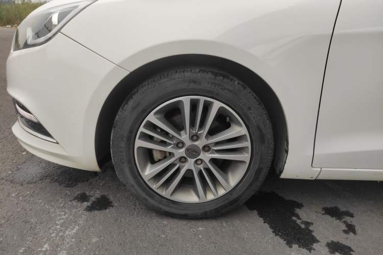 Used Chery Arrizo 7e 2016 1.6L e-Chic Edition Left Front Wheel Hub