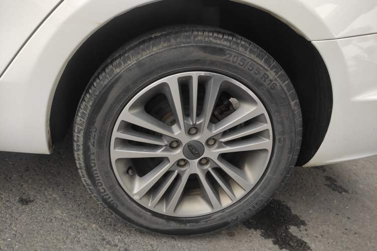 Used Chery Arrizo 7e 2016 1.6L e-Chic Edition Left Rear Wheel Hub