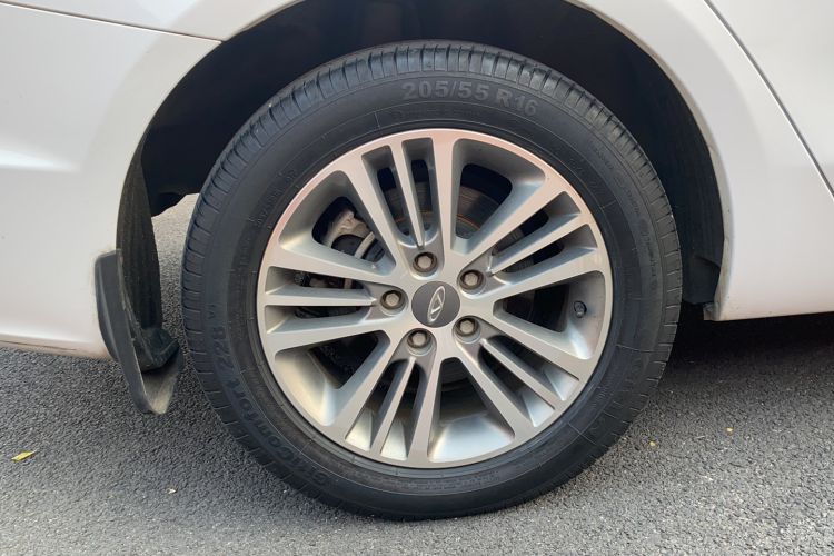Used Chery Arrizo 7e 2016 1.6L e-Enjoy Version Right Rear Wheel Hub