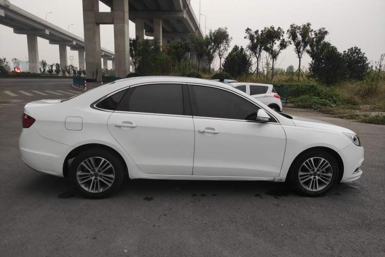 Used Chery Arrizo 7e 2016 1.6L e-Chic Edition Right Side