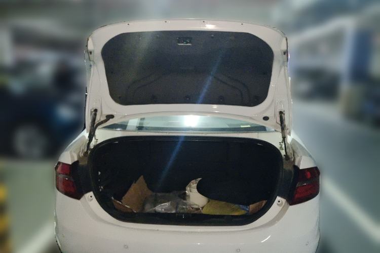 Used Chery Arrizo 7e 2016 1.6L e-Enjoy Version Trunk