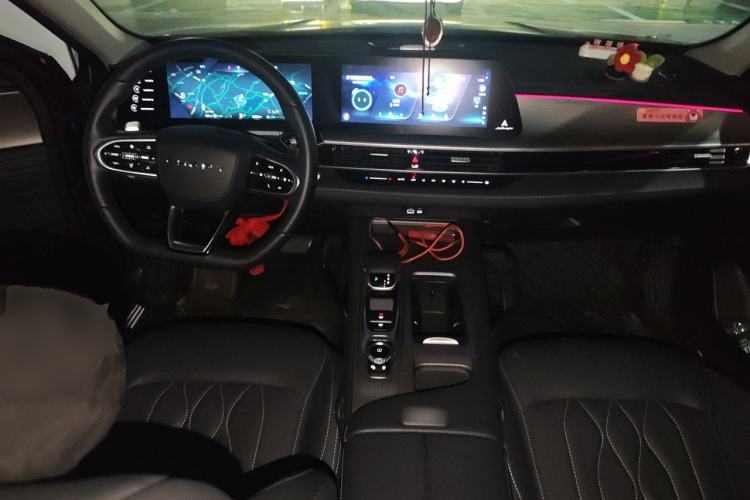 Used Chery Arrizo 8 2022 1.6T DCT Ya Center Console