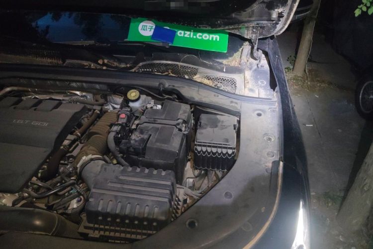 Used Chery Arrizo 8 2022 1.6T DCT Zhen Engine Bay Left