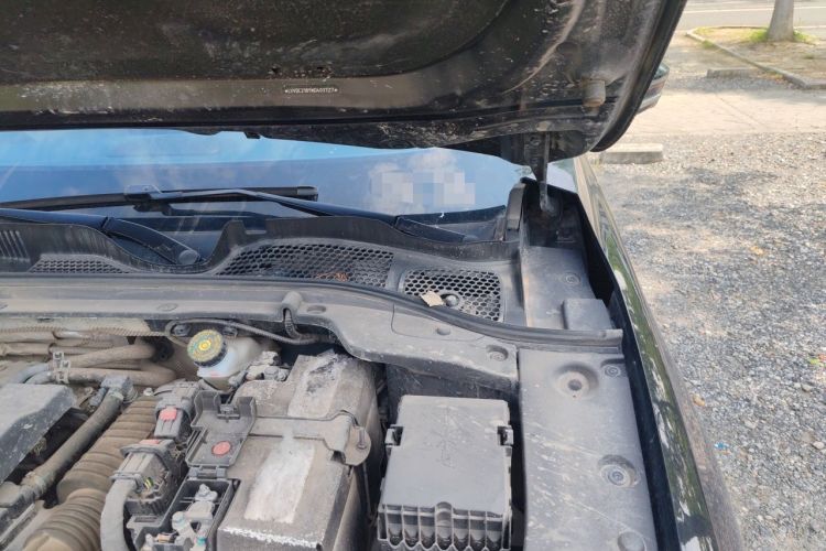 Used Chery Arrizo 8 2022 1.6T DCT Elite Engine Bay Left