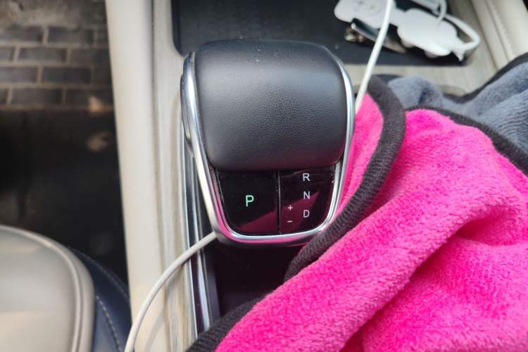 Used Chery Arrizo 8 2022 1.6T DCT Elite Gear Lever