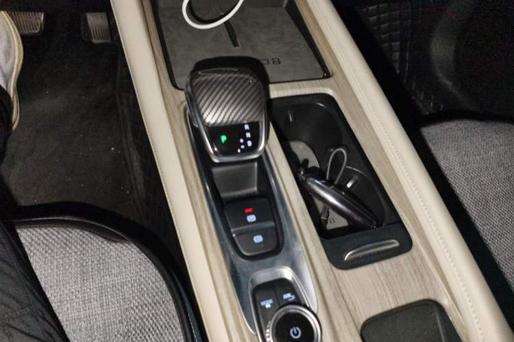 Used Chery Arrizo 8 2022 1.6T DCT Ya Gear Lever