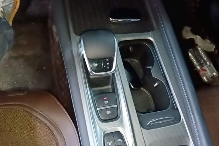 Used Chery Arrizo 8 2022 1.6T DCT Elite Gear Lever