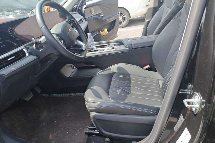 Used Chery Arrizo 8 2022 1.6T DCT Elite Left Front Seat