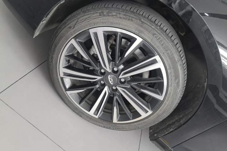 Used Chery Arrizo 8 2022 1.6T DCT Ya Left Front Wheel Hub