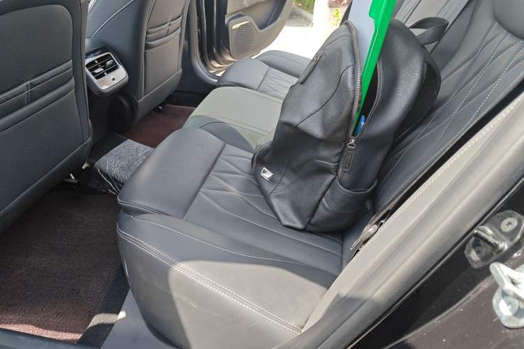 Used Chery Arrizo 8 2022 1.6T DCT Elite Left Rear Seat