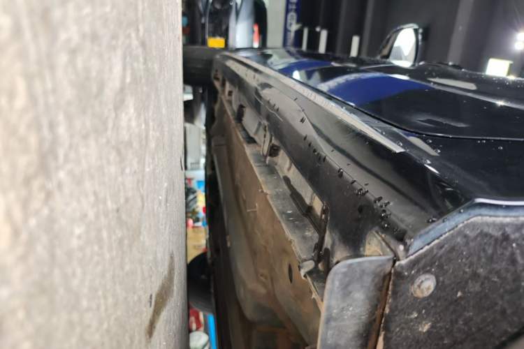 Used Chery Arrizo 8 2022 1.6T DCT Elite Left Side Sill