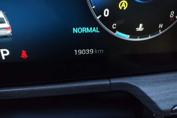 Used Chery Arrizo 8 2022 1.6T DCT Zhen Odometer Close Up