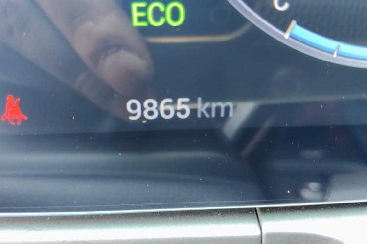 Used Chery Arrizo 8 2022 1.6T DCT Ya Odometer Close Up