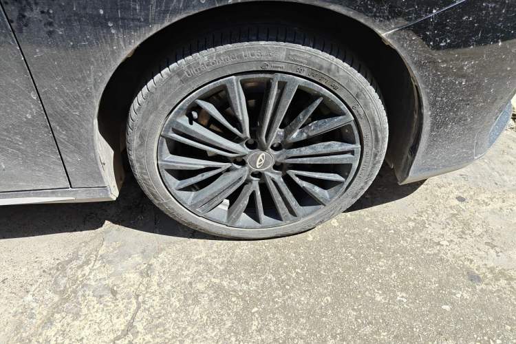 Used Chery Arrizo 8 2022 1.6T DCT Zhen Right Front Wheel Hub
