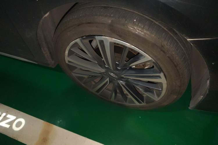 Used Chery Arrizo 8 2022 1.6T DCT Ya Right Front Wheel Hub