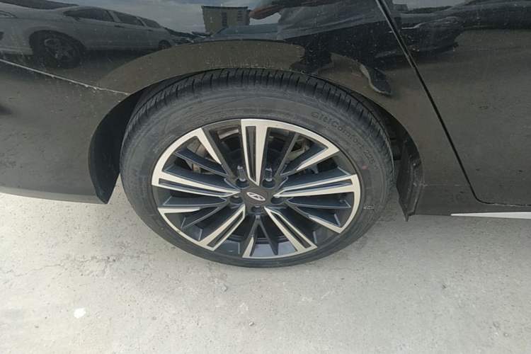 Used Chery Arrizo 8 2022 1.6T DCT Standard Right Rear Wheel Hub