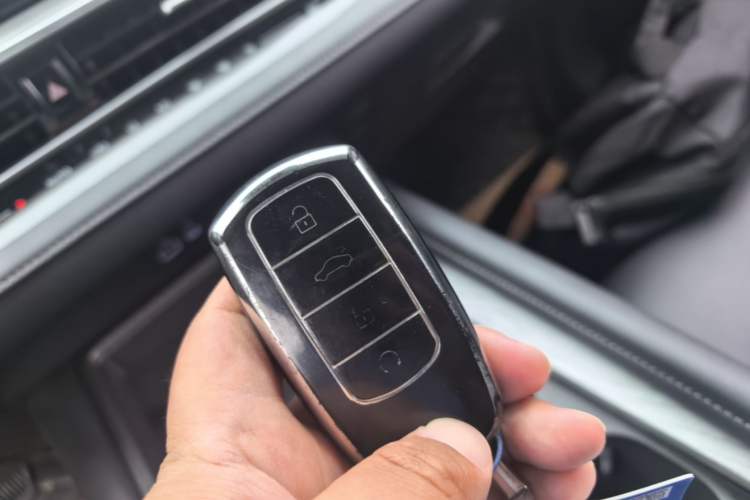 Used Chery Arrizo 8 2022 1.6T DCT Elite Vehicle Key
