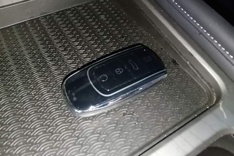 Used Chery Arrizo 8 2022 1.6T DCT Elite Vehicle Key