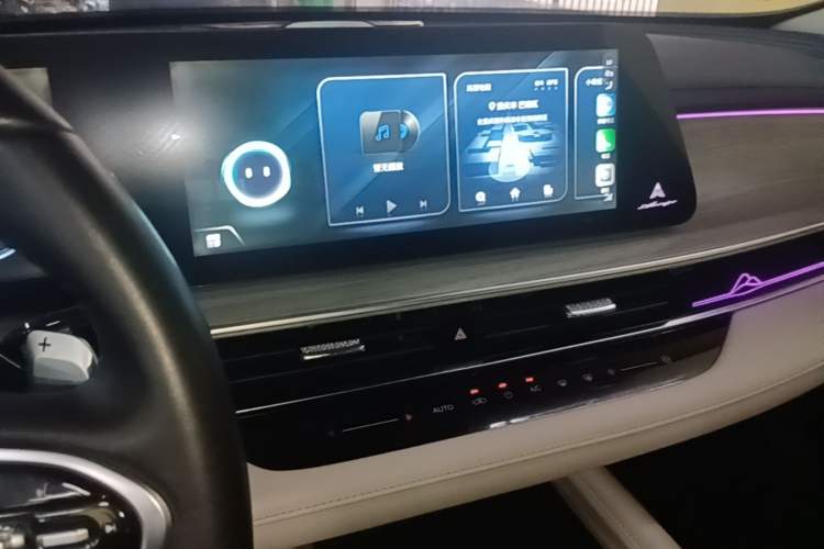 Used Chery Arrizo 8 2022 1.6T DCT Zhen Audio And AC Panel