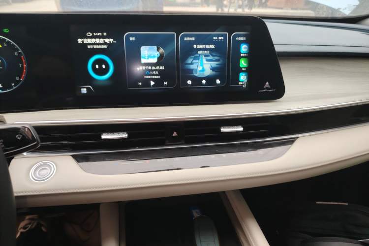 Used Chery Arrizo 8 2022 1.6T DCT Zhen Audio And AC Panel