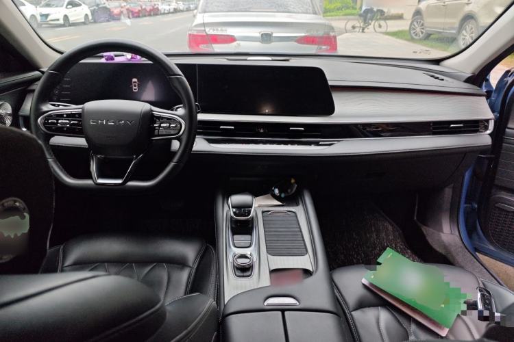 Used Chery Arrizo 8 2022 1.6T DCT Elite Center Console