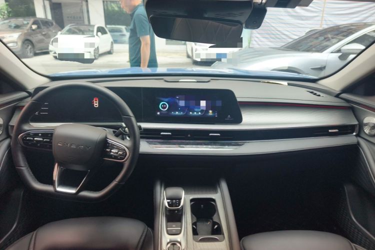 Used Chery Arrizo 8 2022 1.6T DCT Elite Center Console