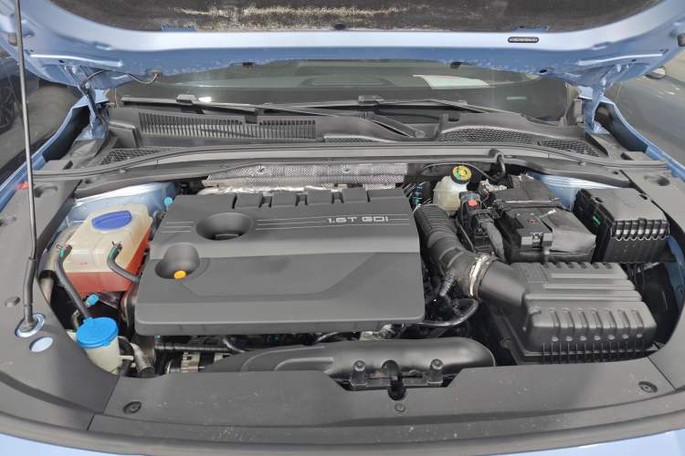 Used Chery Arrizo 8 2022 1.6T DCT Standard Engine Bay