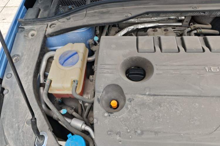 Used Chery Arrizo 8 2022 1.6T DCT Elite Engine Bay Right