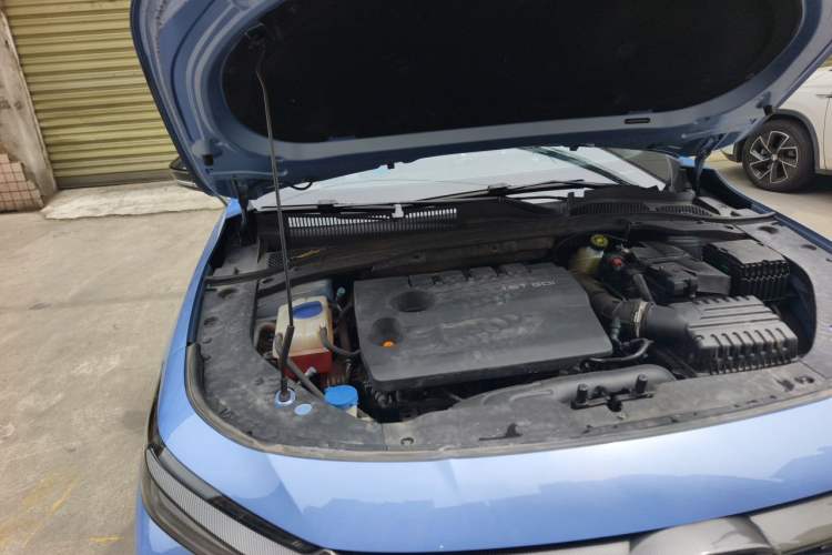 Used Chery Arrizo 8 2022 1.6T DCT Elite Engine Bay Right