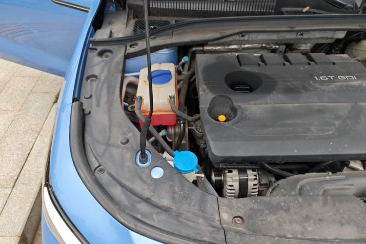 Used Chery Arrizo 8 2022 1.6T DCT Elite Engine Bay Right