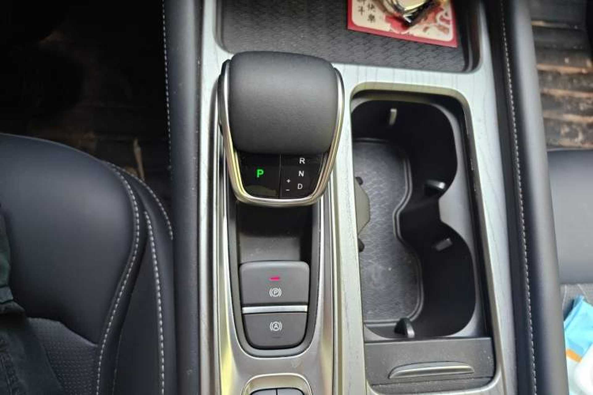 Used Chery Arrizo 8 2022 1.6T DCT Ya Gear Lever