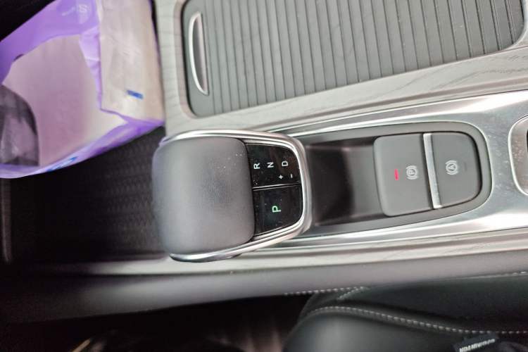 Used Chery Arrizo 8 2022 1.6T DCT Elite Gear Lever