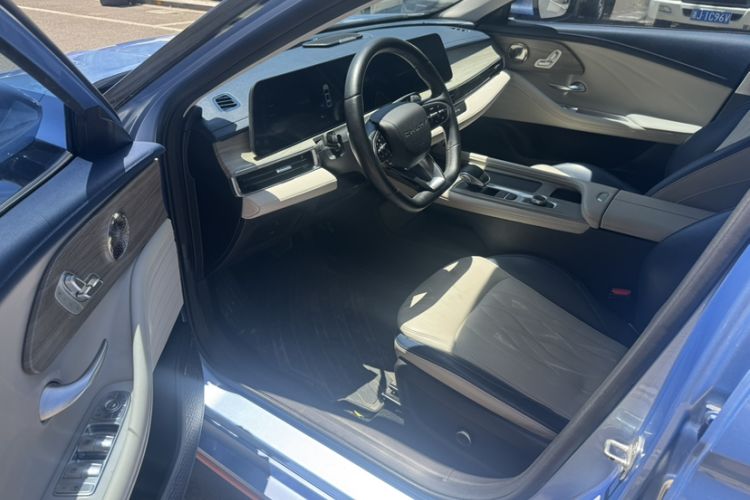 Used Chery Arrizo 8 2022 1.6T DCT Zhen Interior 2