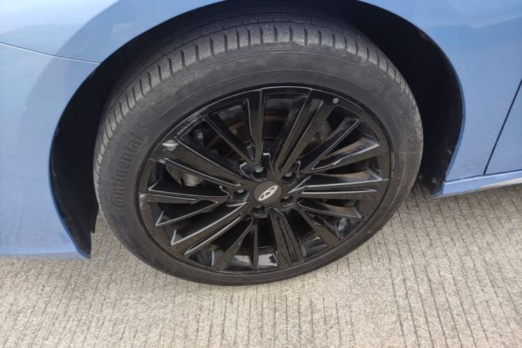 Used Chery Arrizo 8 2022 1.6T DCT Zhen Left Front Wheel Hub