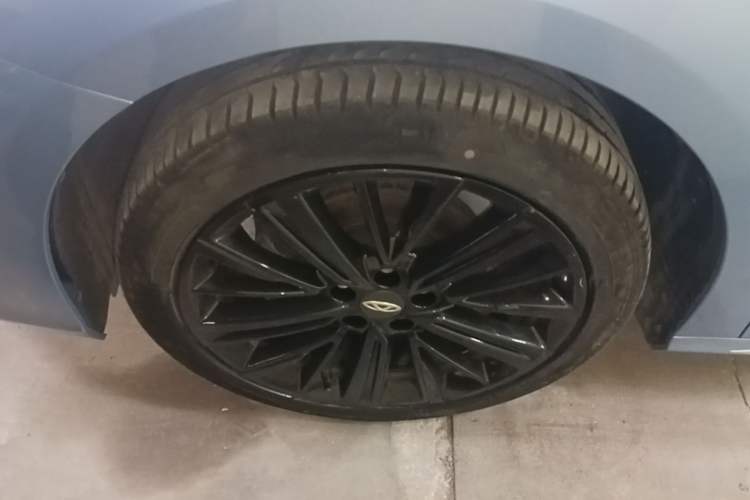 Used Chery Arrizo 8 2022 1.6T DCT Zhen Left Front Wheel Hub
