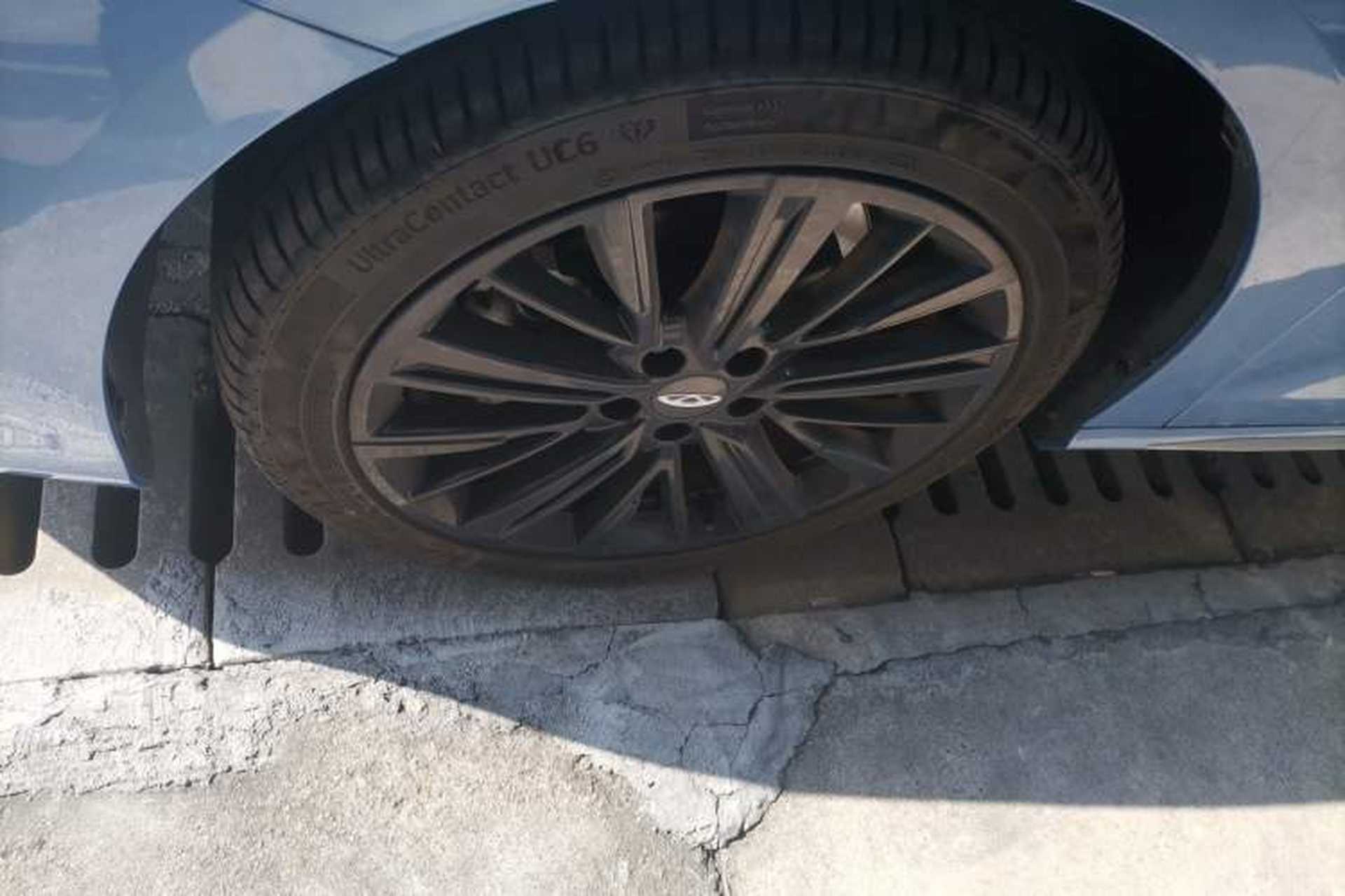 Used Chery Arrizo 8 2022 1.6T DCT Zhen Left Front Wheel Hub