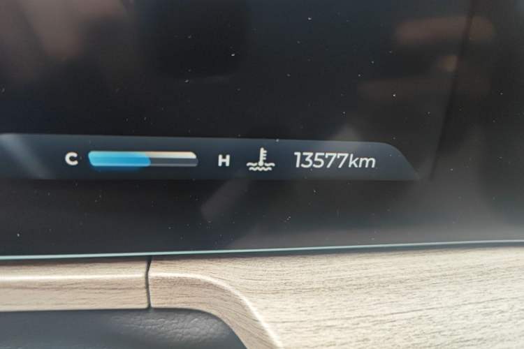 Used Chery Arrizo 8 2022 1.6T DCT Ya Odometer Close Up