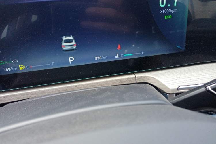Used Chery Arrizo 8 2022 1.6T DCT Zhen Odometer Close Up