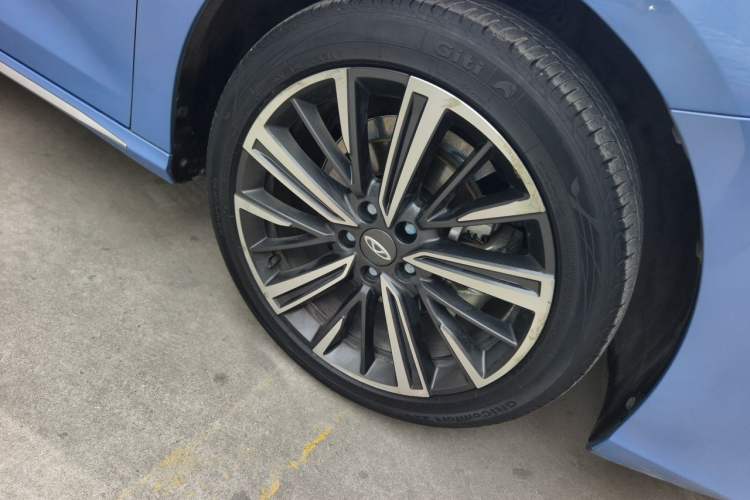 Used Chery Arrizo 8 2022 1.6T DCT Elite Right Front Wheel Hub