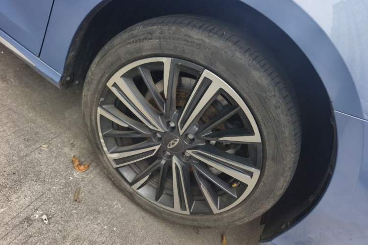 Used Chery Arrizo 8 2022 1.6T DCT Elite Right Front Wheel Hub