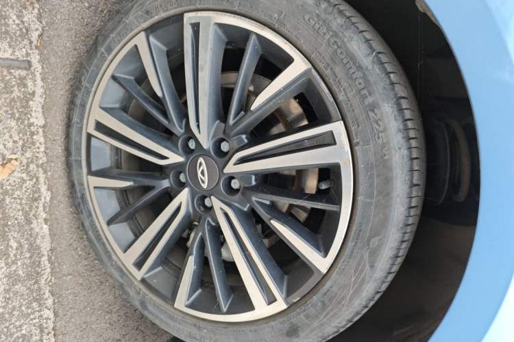Used Chery Arrizo 8 2022 1.6T DCT Elite Right Front Wheel Hub