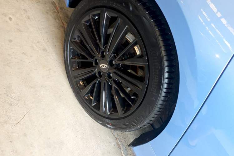 Used Chery Arrizo 8 2022 1.6T DCT Zhen Right Rear Wheel Hub
