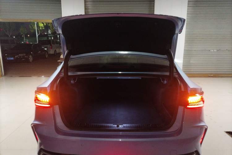 Used Chery Arrizo 8 2022 1.6T DCT Zhen Trunk