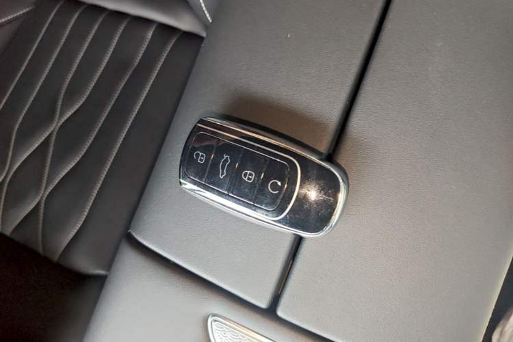 Used Chery Arrizo 8 2022 1.6T DCT Zhen Vehicle Key