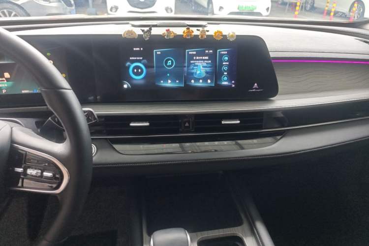 Used Chery Arrizo 8 2022 1.6T DCT Elite Audio And AC Panel