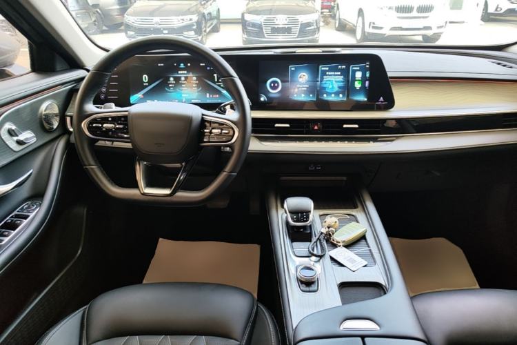Used Chery Arrizo 8 2022 1.6T DCT Ya Center Console