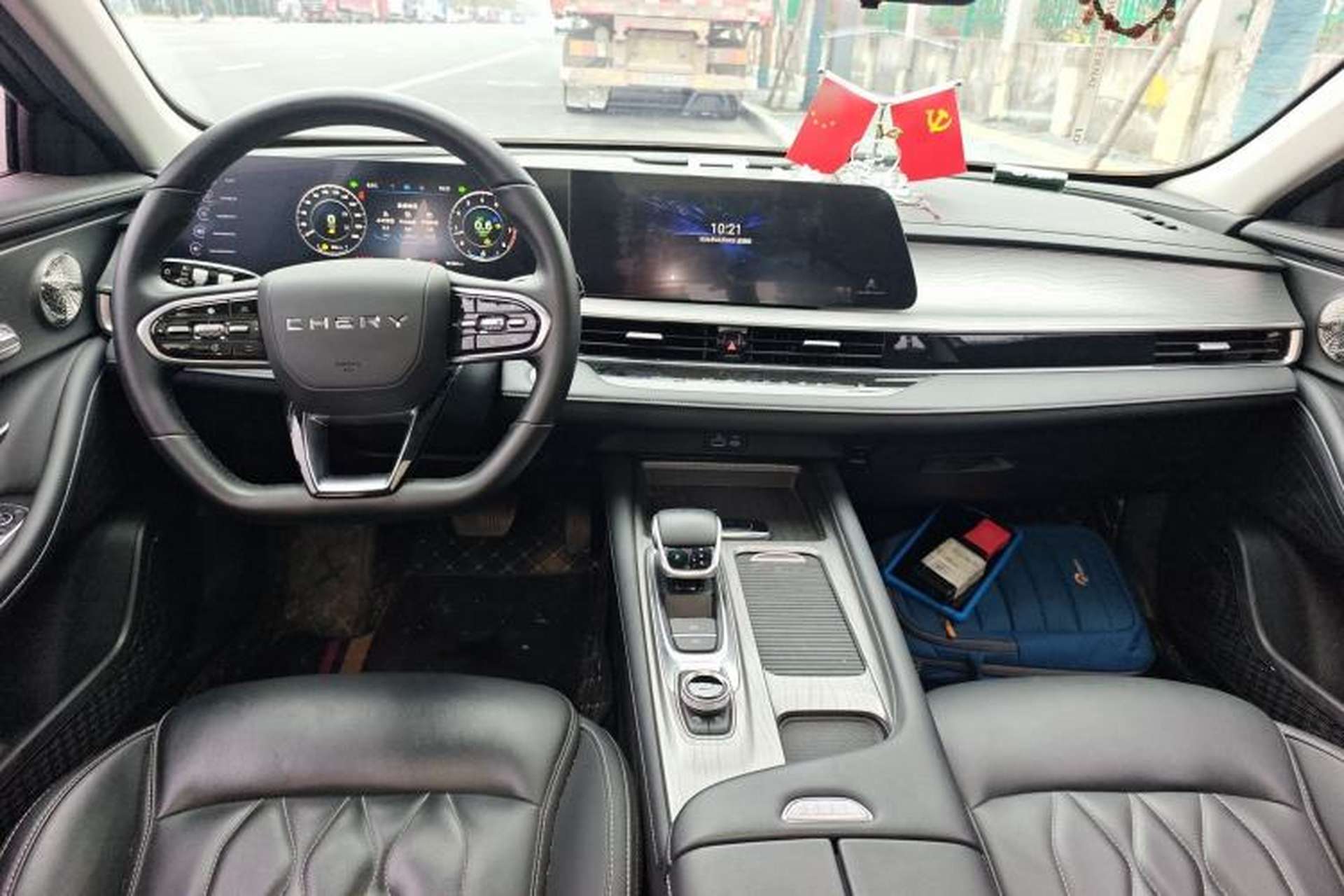 Used Chery Arrizo 8 2022 1.6T DCT Elite Center Console