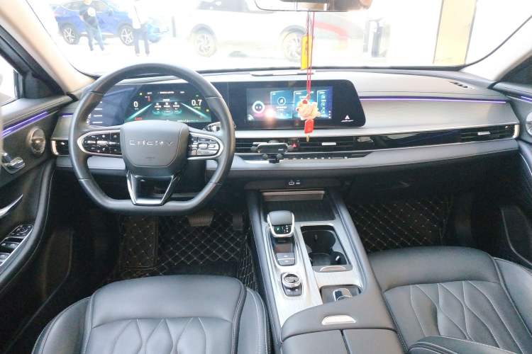 Used Chery Arrizo 8 2022 1.6T DCT Elite Center Console