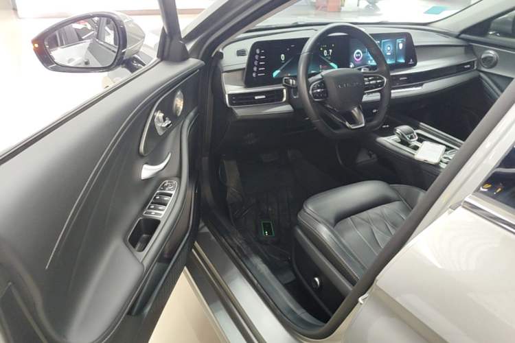 Used Chery Arrizo 8 2022 1.6T DCT Ya Driver Seat